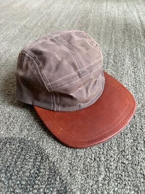 Hardmill Brown Canvas and Leather Trim Baseball Flat Cap